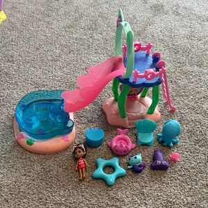 Gabby’s Dollhouse Pool Playset with All Original 10 Pieces